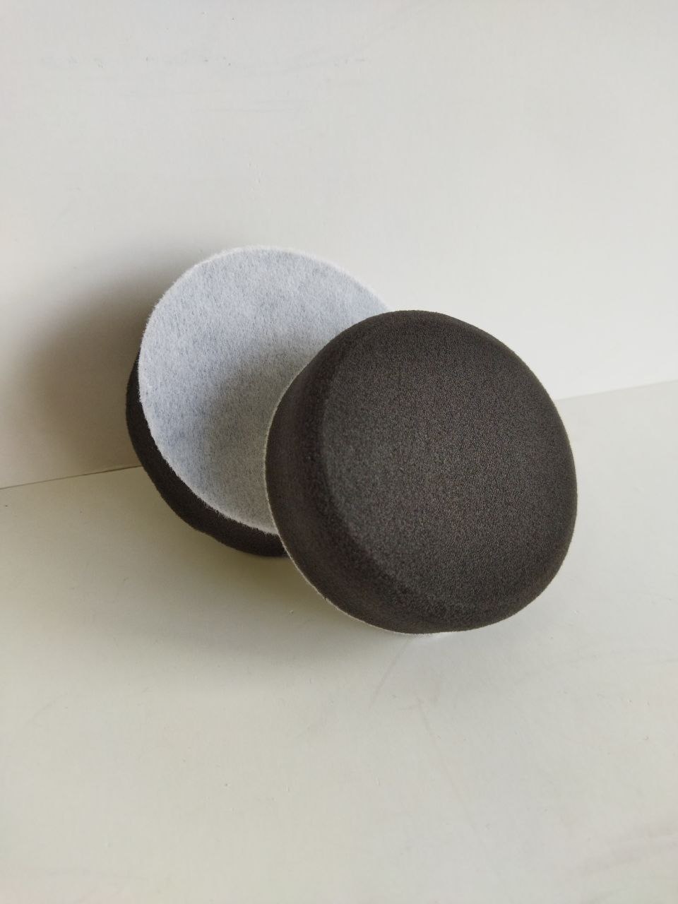 ESPONJA POLIR VELCRO PRETO 75mm
